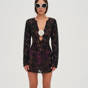 NWT For love and lemons lace Bergett dress mini black size large